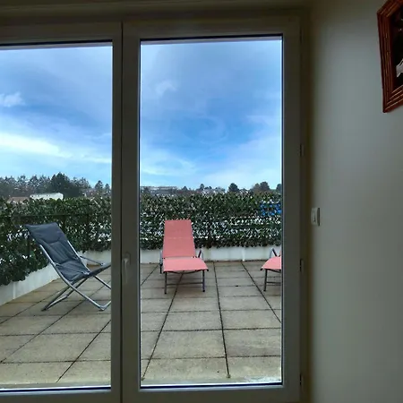 Spacieux Avec Rooftop Et Garages Prives A 3 Min De La Gare D'epernon - Fr-1-581-129 Apartment